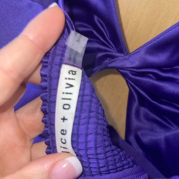 Alice Olivia Womens Dress Size 4 Purple Necole Feather Hem Mini Satin V Neck - Picture 5 of 12